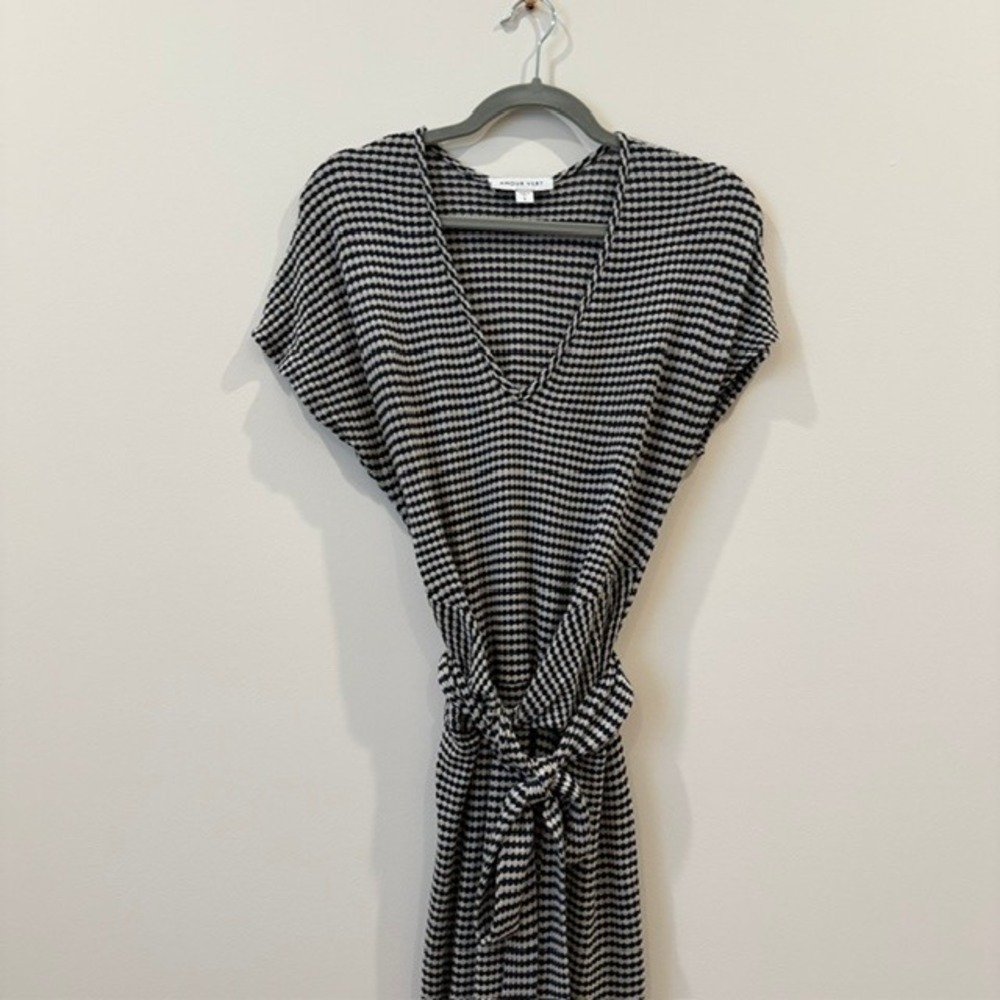 Amour Vert Navy & Gray Knit Wrap Tie Midi Dress Sustainable | Size S - Picture 4 of 10